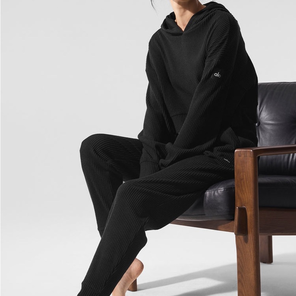 Alo Black Ribbed Hoodie and Jogger Set -Small